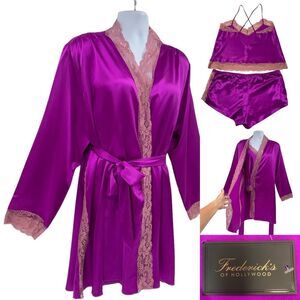 Frederick’s Of Hollywood Satin Lace Robe Matching Cami & Shorts 3 PIECE Sz.XL